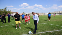 Vali Hüseyin Kök, International Junior Cup’ta Başlama Vuruşunu Yaptı