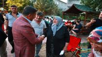 Başkan Rasim Arı, Vatandaşlarla ve Gençlerle Buluştu