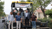 Avanos’ta Yenimahalle-Göktaş Evleri Yolunda Sıcak Asfalt Çalışması Başladı