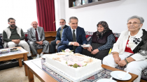 vali hüseyin kök, dünya yaşlılar günü’nde büyüklerle bir araya geldi