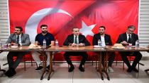Vali Hüseyin Kök, Öğrencilerle Bir Araya Gelerek Taleplerini Dinledi